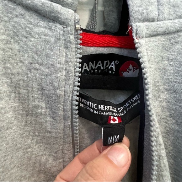 Canada Weather Gear Hoodie size  M - Picture 12 of 12